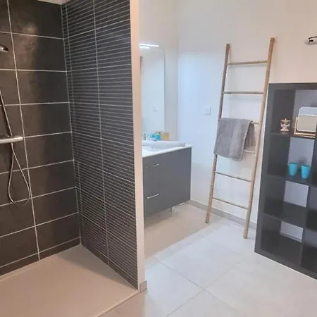 Le Segreto, Appt Neuf Dans De Standing, Superbe Deco, Centre, 2 Parkings Prives, Climatisation Apartmán Sète
